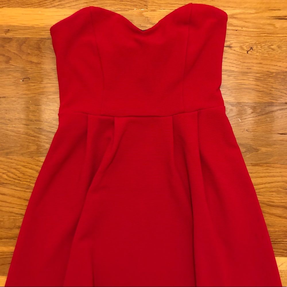 Forever 21 Red Sweetheart Mini Dress